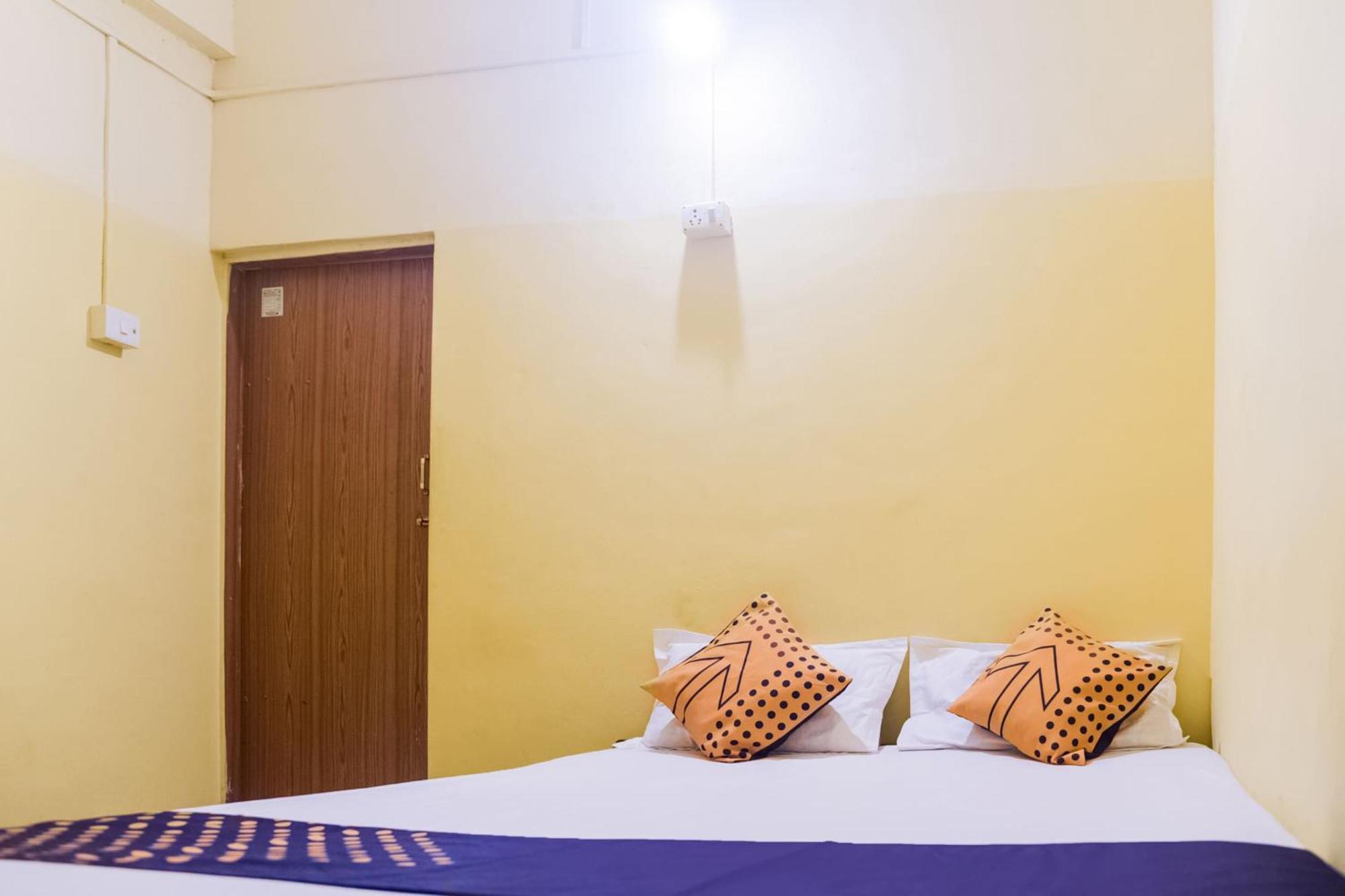 Hotel O Flagship The Residence Inn Brahmapur Exterior foto